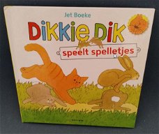 Dikkie Dik speelt spelletjes Jet Boeke