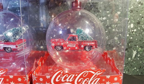 Kerstbal met auto COCA COLA 1:64 M2 - 1