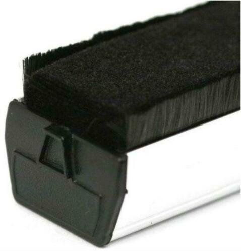 Tonar Dust Jockey carbon fiber and velvet brush. - nr. 1