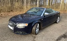 Audi S4 B7 Cabriolet  4.2 Quattro Tiptronic