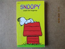 adv1392 snoopy pocket 3