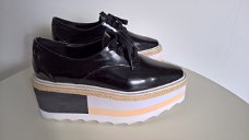 Cool lacquer platform shoes made by Mango size 38