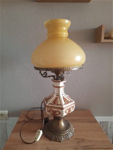 Staande koperen tafel schemerlamp 