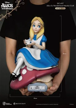 HOT DEAL - Beast Kingdom Disney Master Craft Statue Alice in Wonderland MC-037 - 3