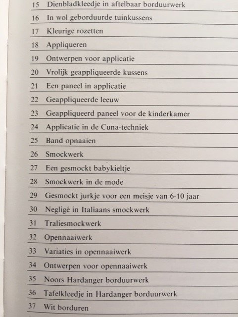 Naaldkunst - Het grote borduurboek - Margaret Beautement - Afbeelding 3