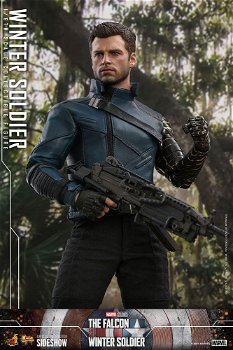 Hot Toys The Falcon and The Winter Soldier TMS039 - 3