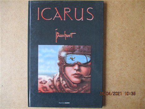 adv1763 icarus hc - 0