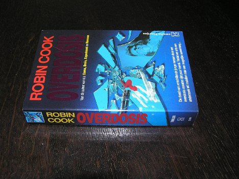 Overdosis -Robin Cook zwarte beertjes nr.2509 - 2