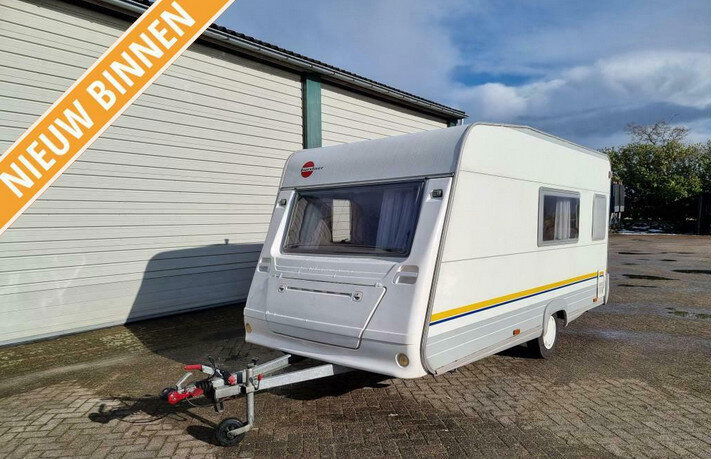 BÜRSTNER FUN 400 TS Bj '00 Z.G.O.H. Vast Bed Treinzit Voorjaars Aanbieding - nr. 1