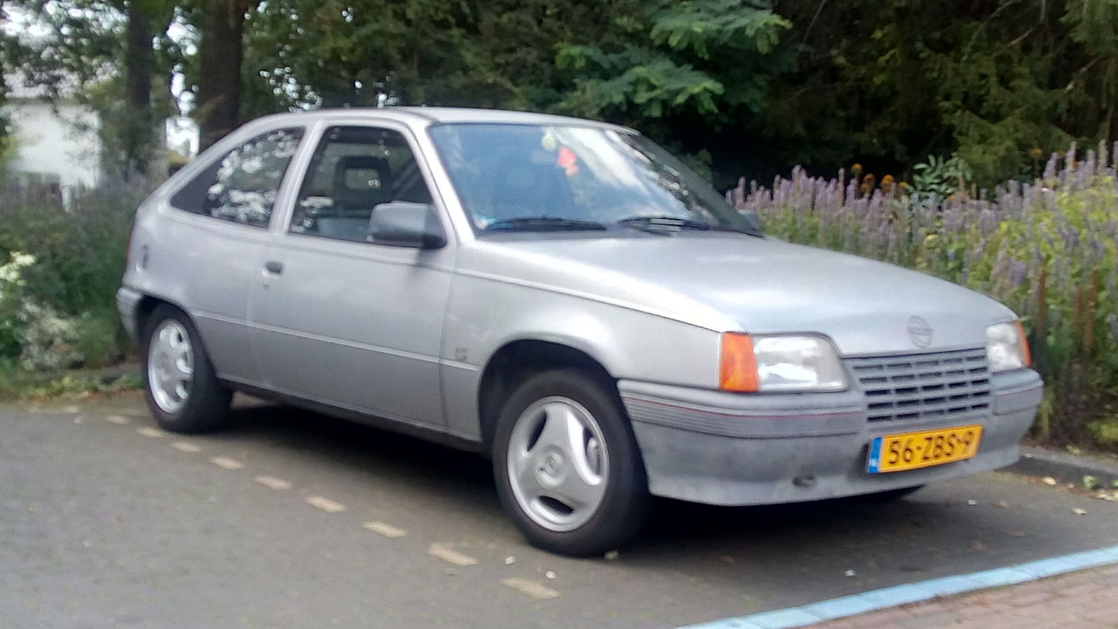 Opel Kadett 1.2, bj.1875, 2 jaar APK - Afbeelding 7