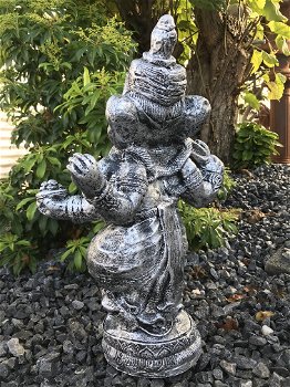 Een mooi beeld van Ganesha, hindoestaanse god - 6