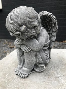 Knielende engel, engel figuur, stenen beeld - 5