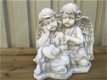 Vol stenen beeld van 2 engelen, gedetailleerd beeld - 0 - Thumbnail