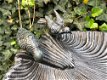 Zwart-grijs vogel bad, om de vogeltjes van eten en drinken te voorzien - fors - vol gietijzer - 5 - Thumbnail