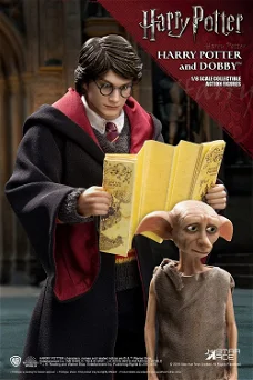 Star Ace Harry Potter School Uniforme and Dobby Twin-Pack