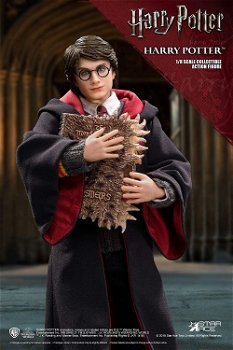 Star Ace Harry Potter School Uniforme and Dobby Twin-Pack - 3