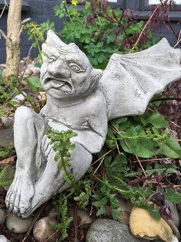 Gargoyle vleermuis, tuinbeeld, middeleeuws figuur, tuindecoratie - 3