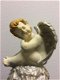 Engelbeeld, engel op bol, steen in kleur - 2 - Thumbnail