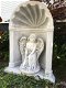 Engelenbeeld in een bidkapel, engel van steen, tuinbeeld - 4 - Thumbnail