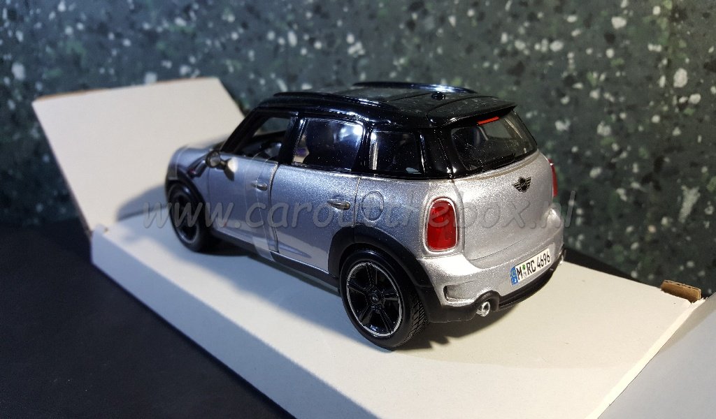 Mini Countryman 2011 zilver 1:24 Maisto - Afbeelding 3