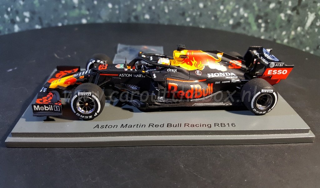 Aston Martin Red Bull RB16 Verstappen 2020 1:43 Spark - nr. 1