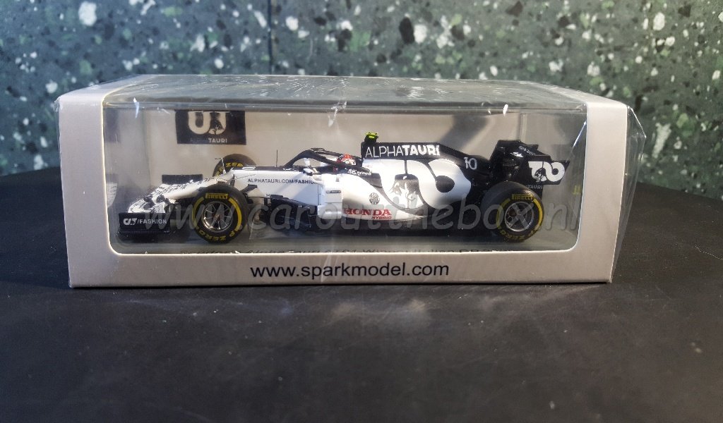 Alpha Tauri AT01 #10 1ste win GASLY 2020 1:43 Spark - Afbeelding 6