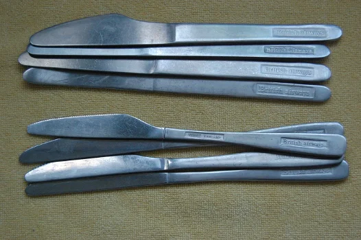Vliegtuigbestek British Airways 8 knifes/messen - 0