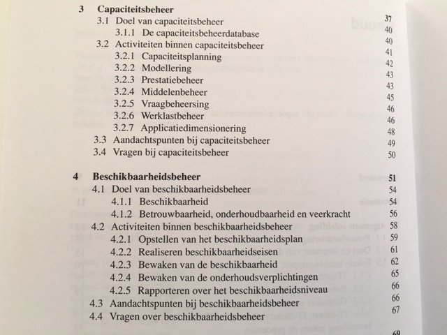 Planning en beheersing van IT-dienstverlening - Dennis Bladergroen - Afbeelding 5