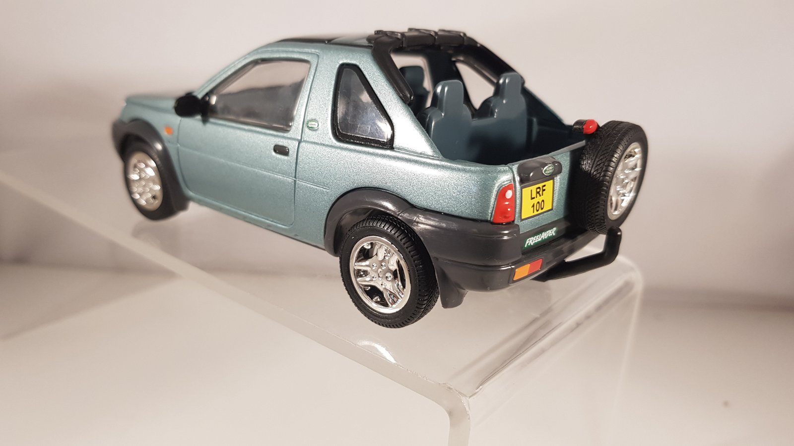 Landrover Freelander '97 die-cast Britains. 1:32 - Afbeelding 3