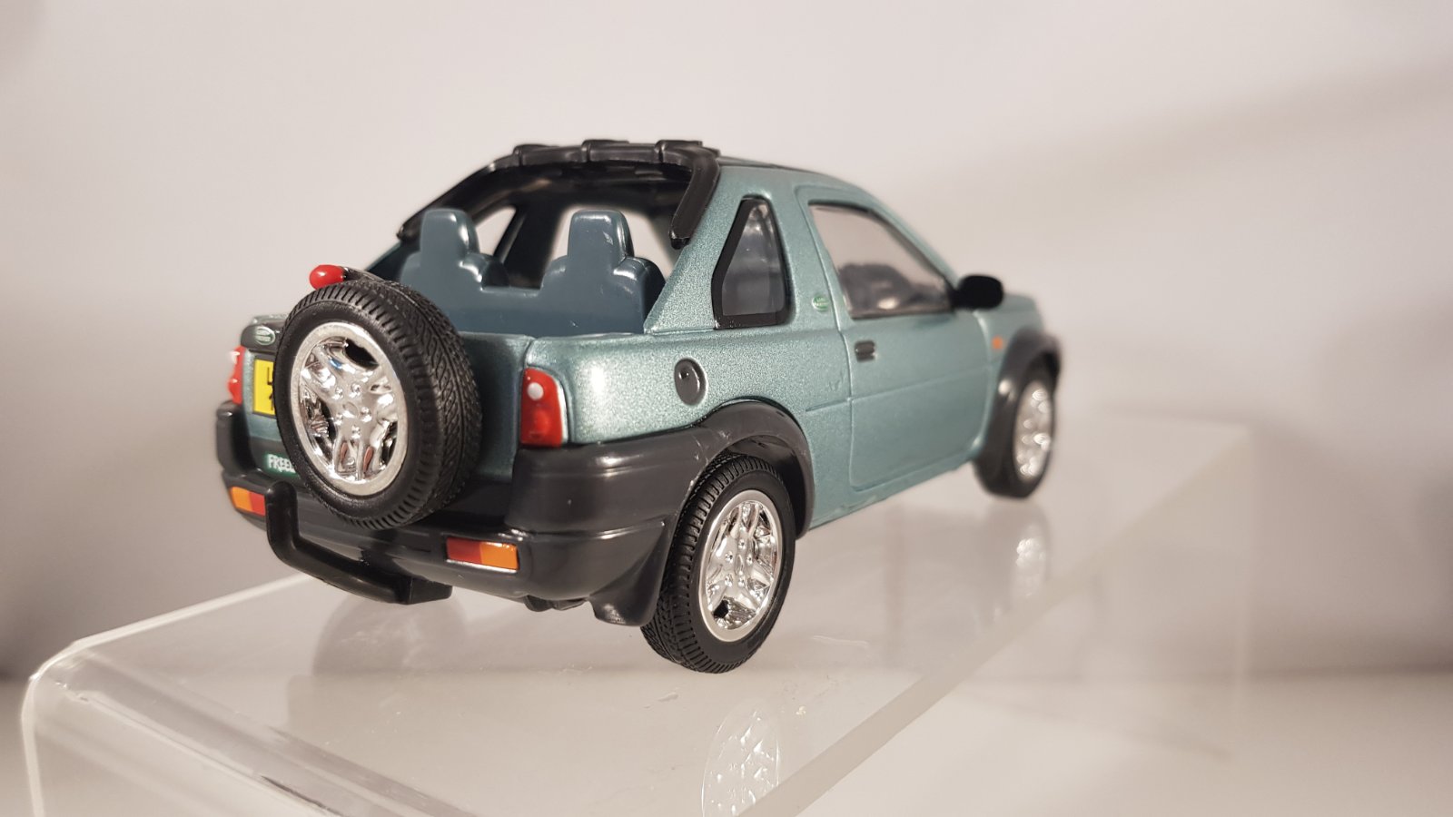 Landrover Freelander '97 die-cast Britains. 1:32 - Afbeelding 4