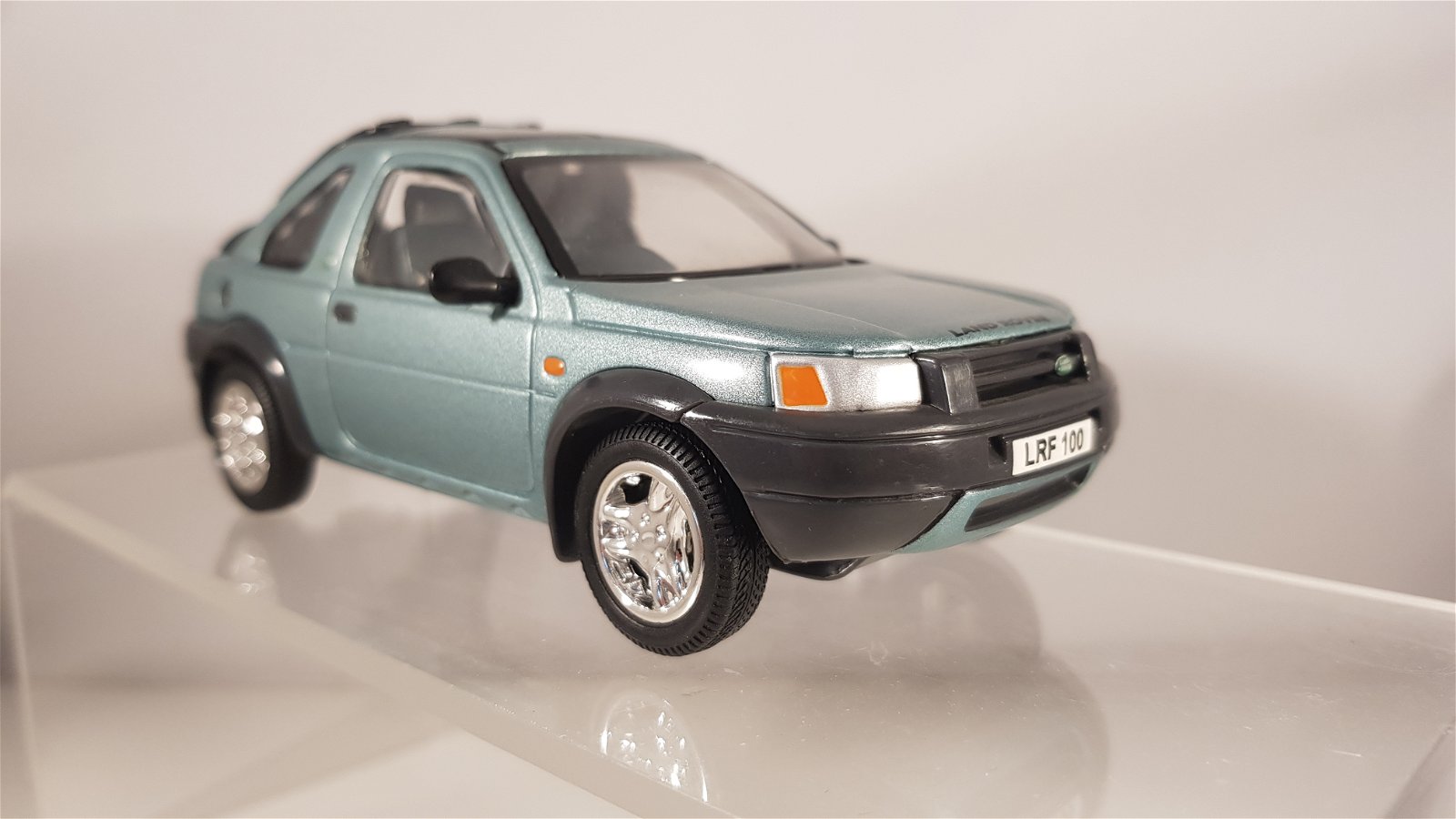 Landrover Freelander '97 die-cast Britains. 1:32 - Afbeelding 5