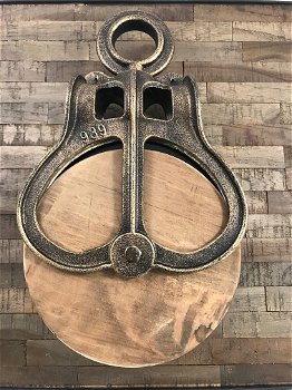 Katrol, groot, ''cast iron pully'', mooi loopwiel, tuindecoratie - 0