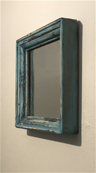 Vintage spiegel, vierkante spiegel in old-dutch look, houten omlijsting - 0