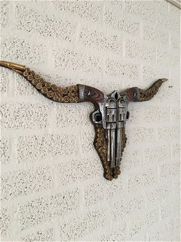 Wanddecoratie, pistolen in schedelvorm, colt-horn-gun - 5