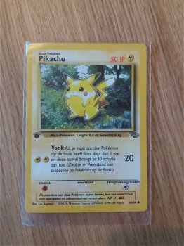 1st Edition Pikachu Pokemon card - 1995 - 0