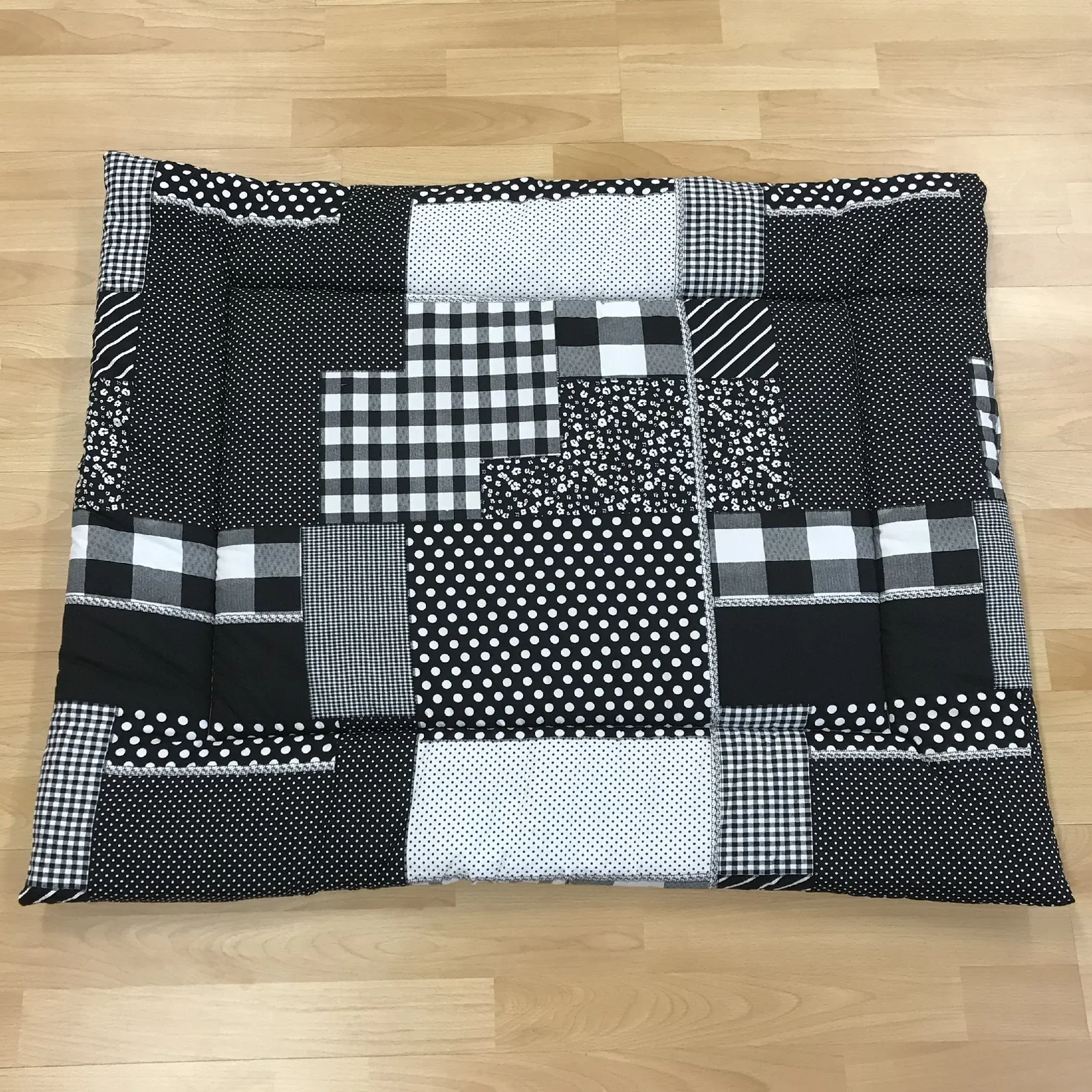 Nieuw boxkleed "Black&White" 77 x 97 cm - nr. 1
