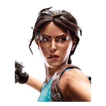 Weta Lara Croft Tomb Raider statue - 4