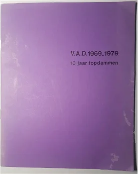V.A.D. 1969-1979 10 jaar topdammen - 0