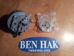 Achternaaf Klok Vespa Ciao Citta SI NIEUW compleet