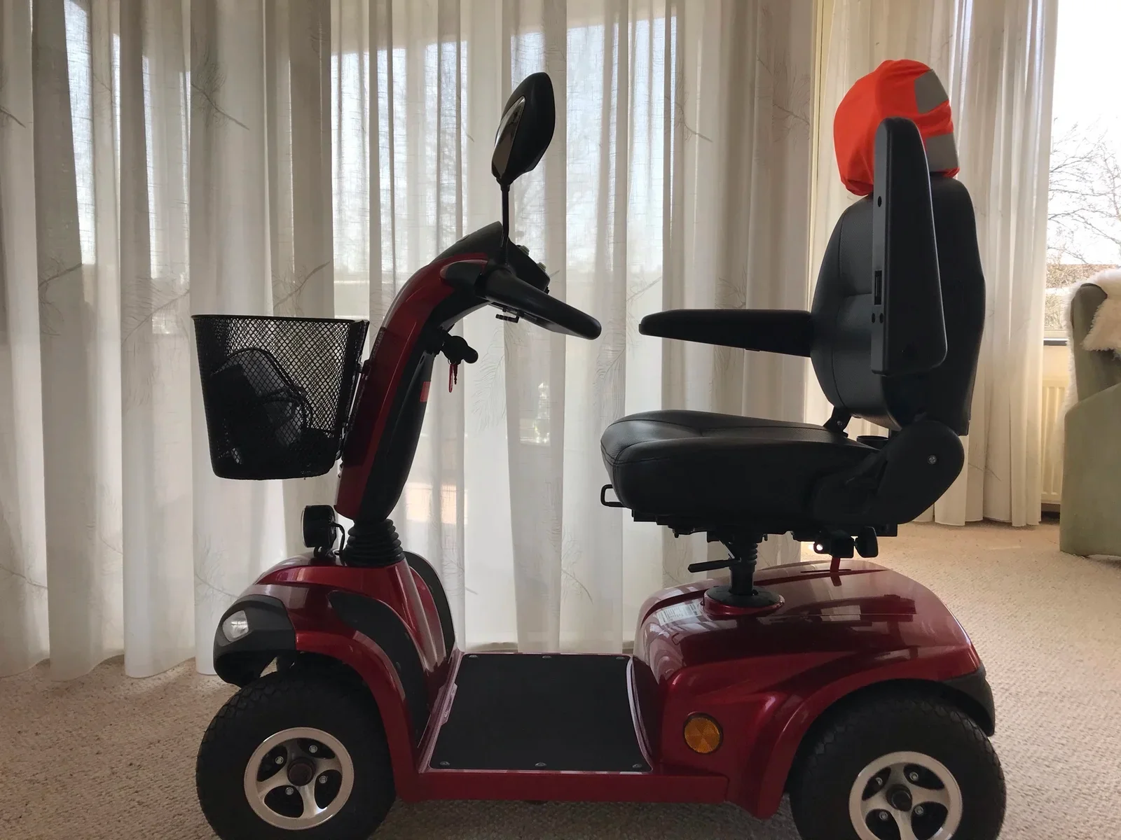 Zeer mooie rode Drive ST4D scootmobiel - nr. 1