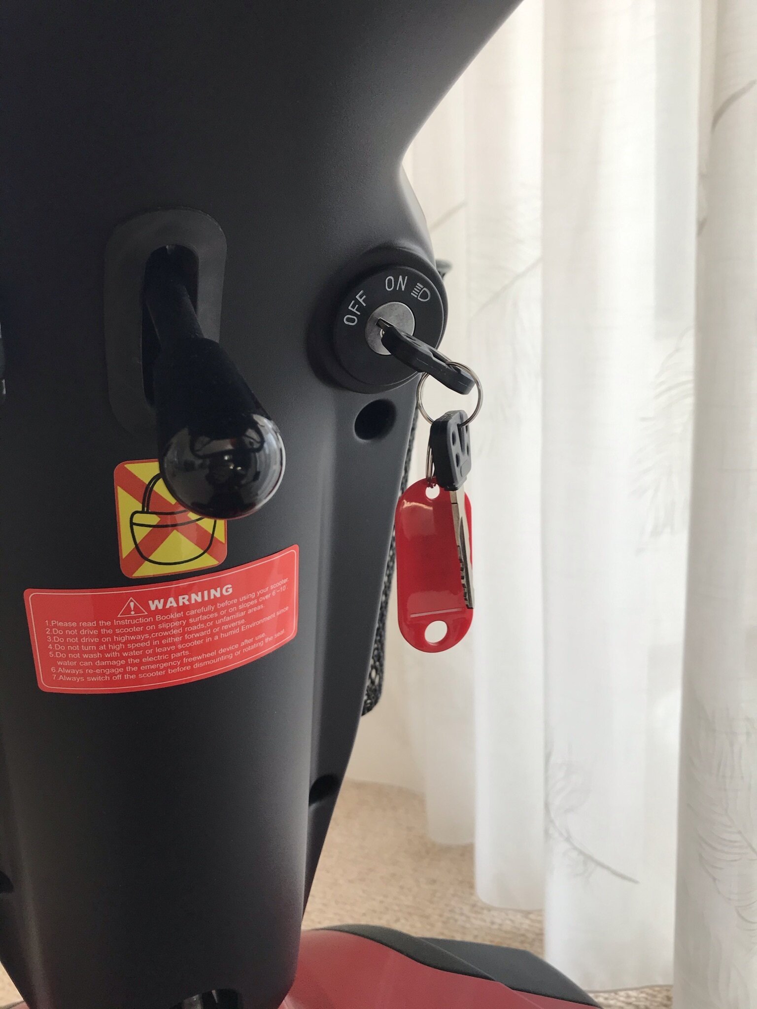 Zeer mooie rode Drive ST4D scootmobiel - Afbeelding 6