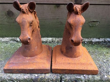 Boekensteunenset gietijzeren paardenhoofden - 5