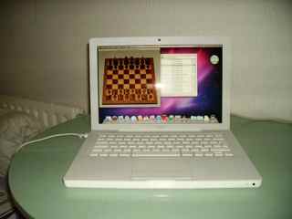Te Koop 13 Inch Witte Macbook 1.1 met 1,83 Ghz met Serienummer 4H631JK5U9B en Iomega Enz. - Afbeelding 8