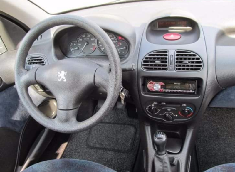 Peugeot 206 1.6 (spoiler & subwoofer) - Afbeelding 5