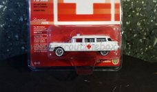 1959 Cadillac Ambulance wit 1:64 Johnny Lightning