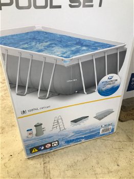 Een groot Intex zwembad met toebehoren, PREMIUM POOL SET, 488 x 244 - 5