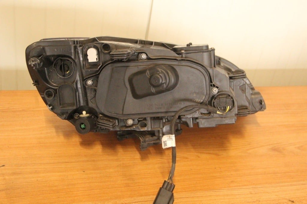 Koplamp Bestuurderskant links xenon Volvo V60 (31420261) - Afbeelding 2