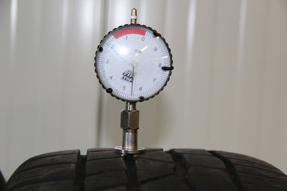 ad: 1. set LMV +winterband Conti 235/45/18 1 - Afbeelding 6