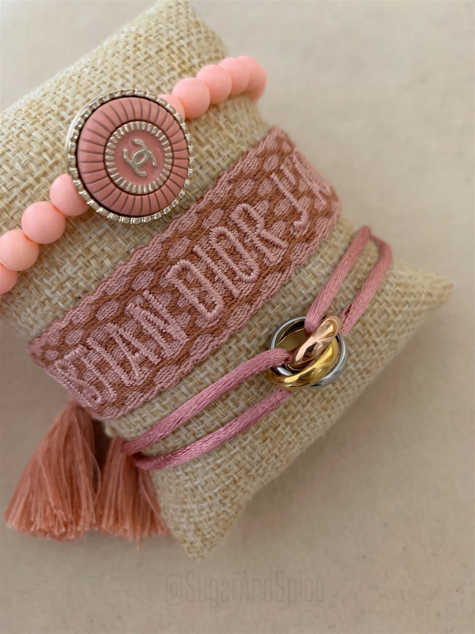 Trinity trio armband ringtjes poeder roze mauve koord NIEUW - Afbeelding 2
