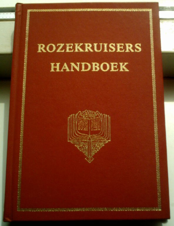 Rozekruisers handboek(H.Spencer Lewis, ISBN 907109801X). - nr. 1